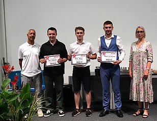 Lehrabschlussfeier QV 2025 üK Thun